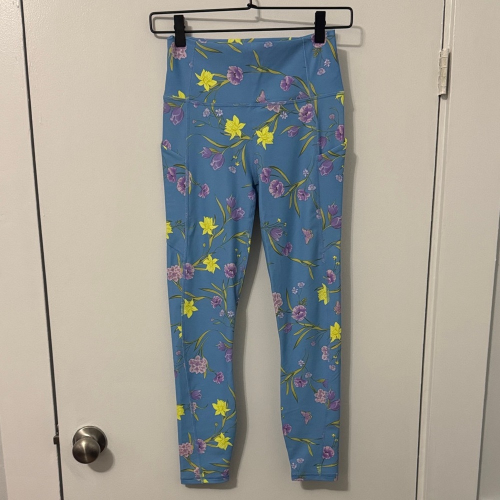 Fabletics Blue Floral Leggings